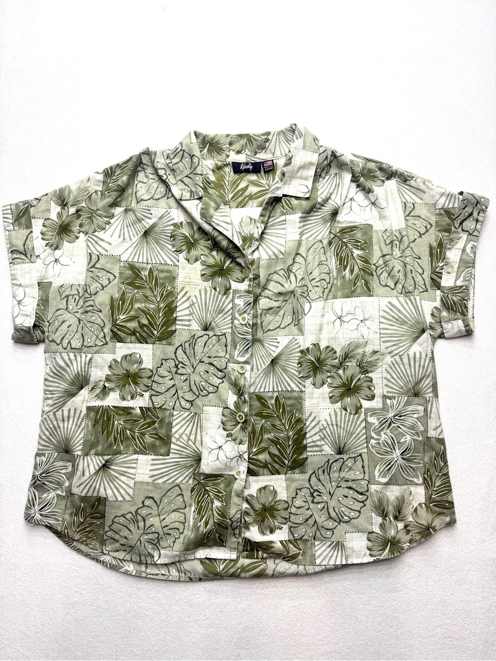 Tapestry Lightweight Green Hawaiian Patchwork Short-Sleeve Button-Down Shirt
